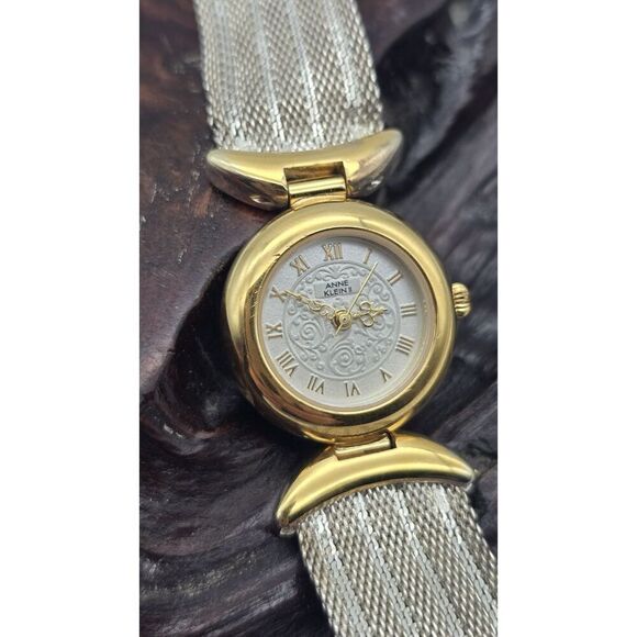 ANNE KLEIN II WOMEN'S Two Tone Mesh BAND WATCH New Battery ~ Vintage - Picture 12 of 14